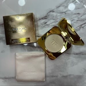Tom Ford Radiant Perfecting Powder Highlighter Gilt Glow